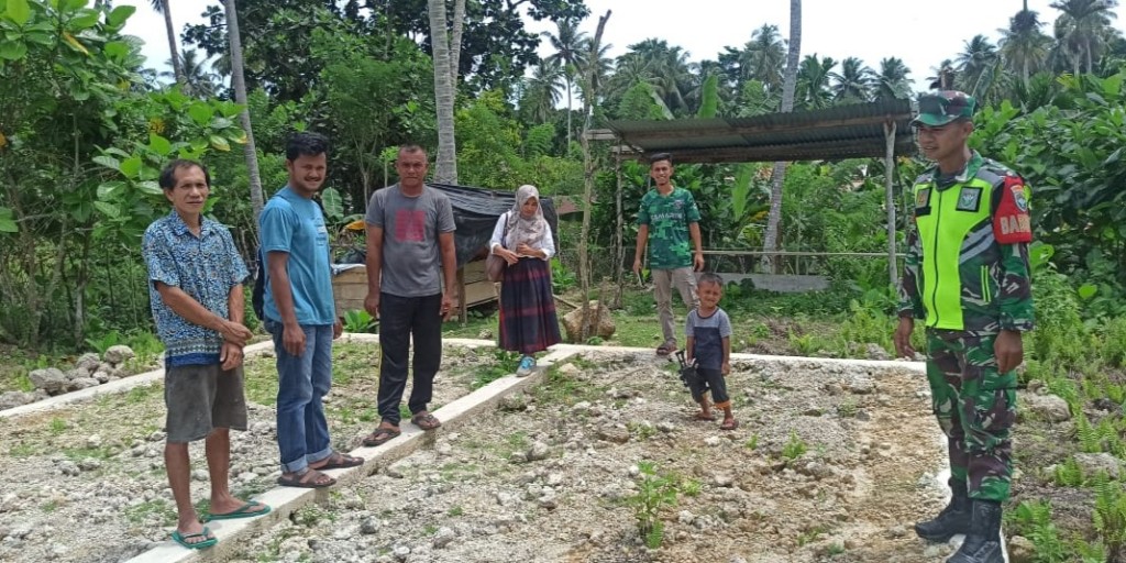 Pengecekan Dilapangan Kgiatan Pembangunan Rumah Rehap Tidak Layak Huni